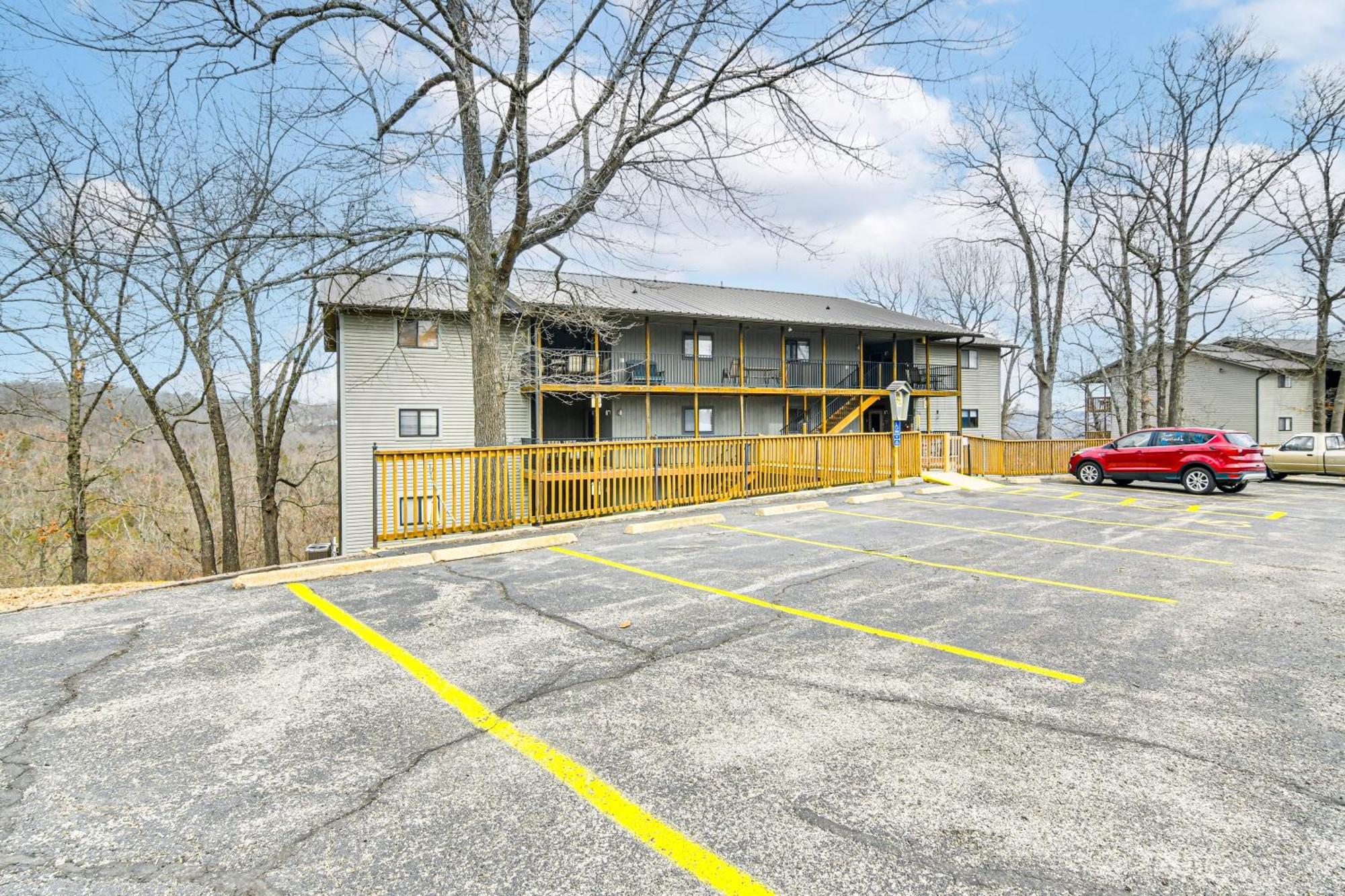 Inviting Branson West Condo With Pool Access Zewnętrze zdjęcie