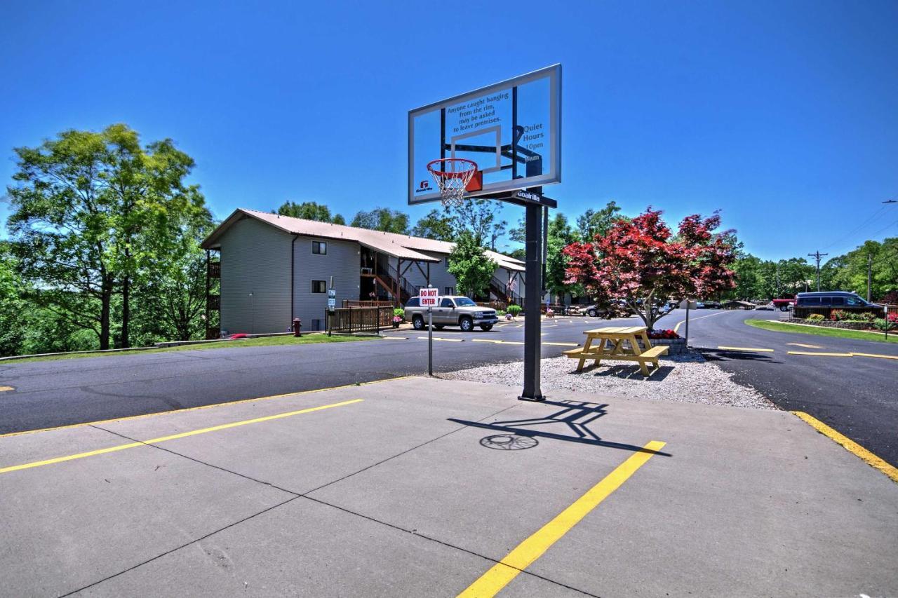 Inviting Branson West Condo With Pool Access Zewnętrze zdjęcie